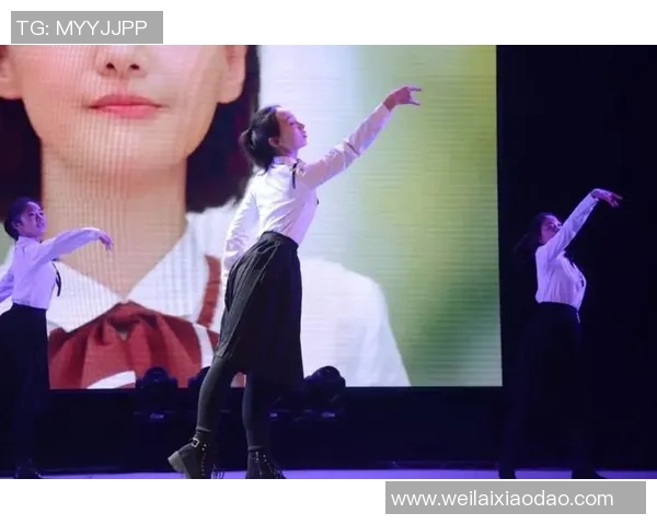 杨丽专访：从青涩小将到网球明星的成长之路与心路历程回顾